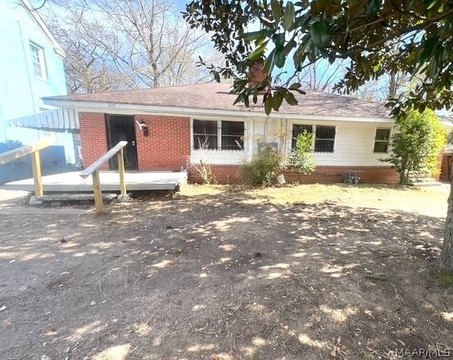 Income-Producing Duplex Near Universities