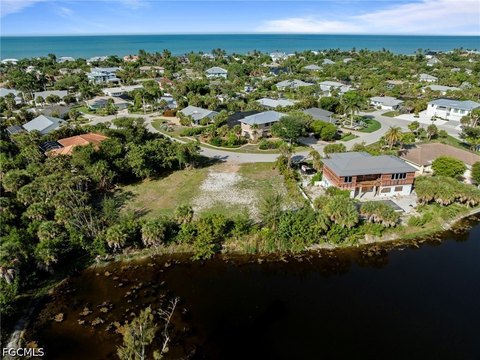 LAND - Sanibel, FL