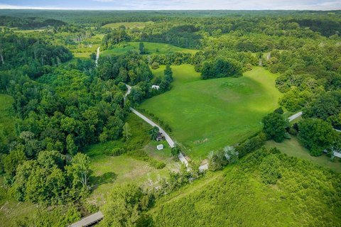 Unrestricted Acreage in Livingston, TN