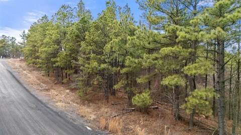 LAND - Broken Bow, OK