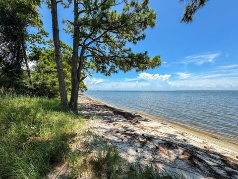 Waterfront Land in Eastpoint, Florida