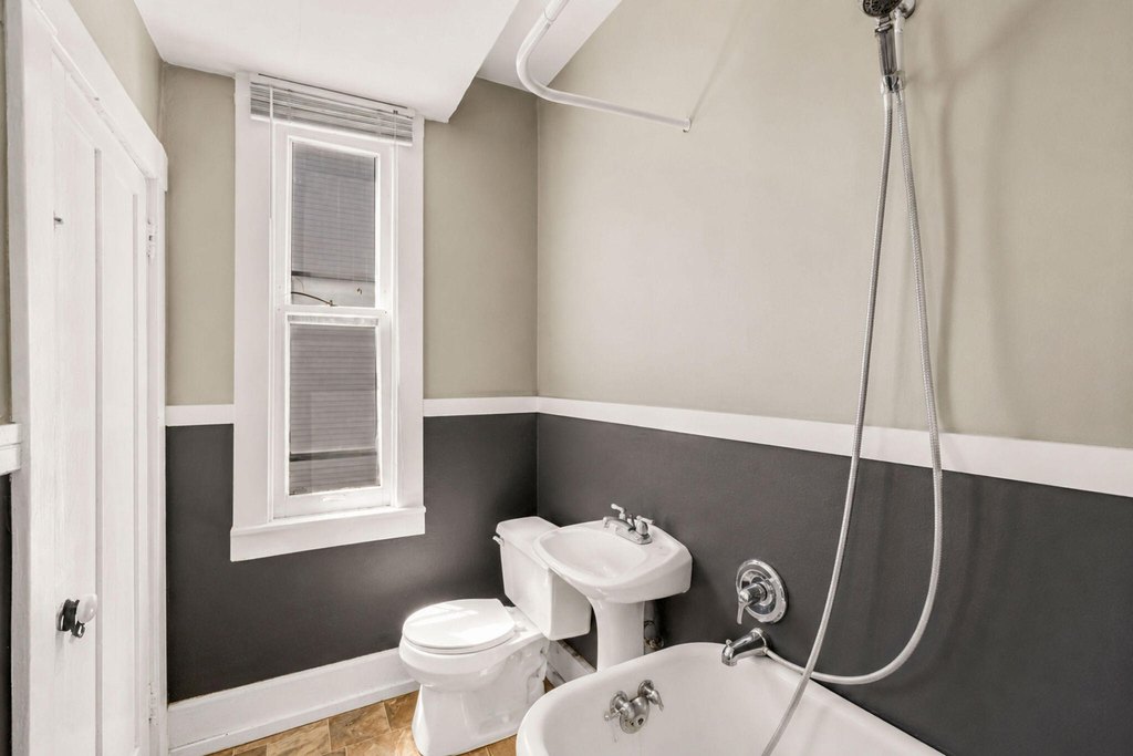 Picture 9