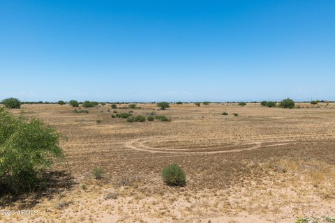 Flat Buildable Land Near I-10