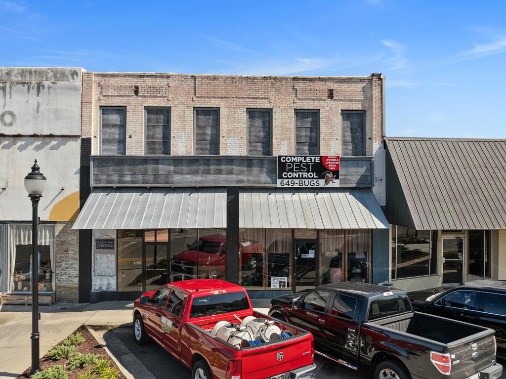 Downtown Ellisville Two-Story Building