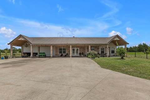 20 Acres with Two Homes