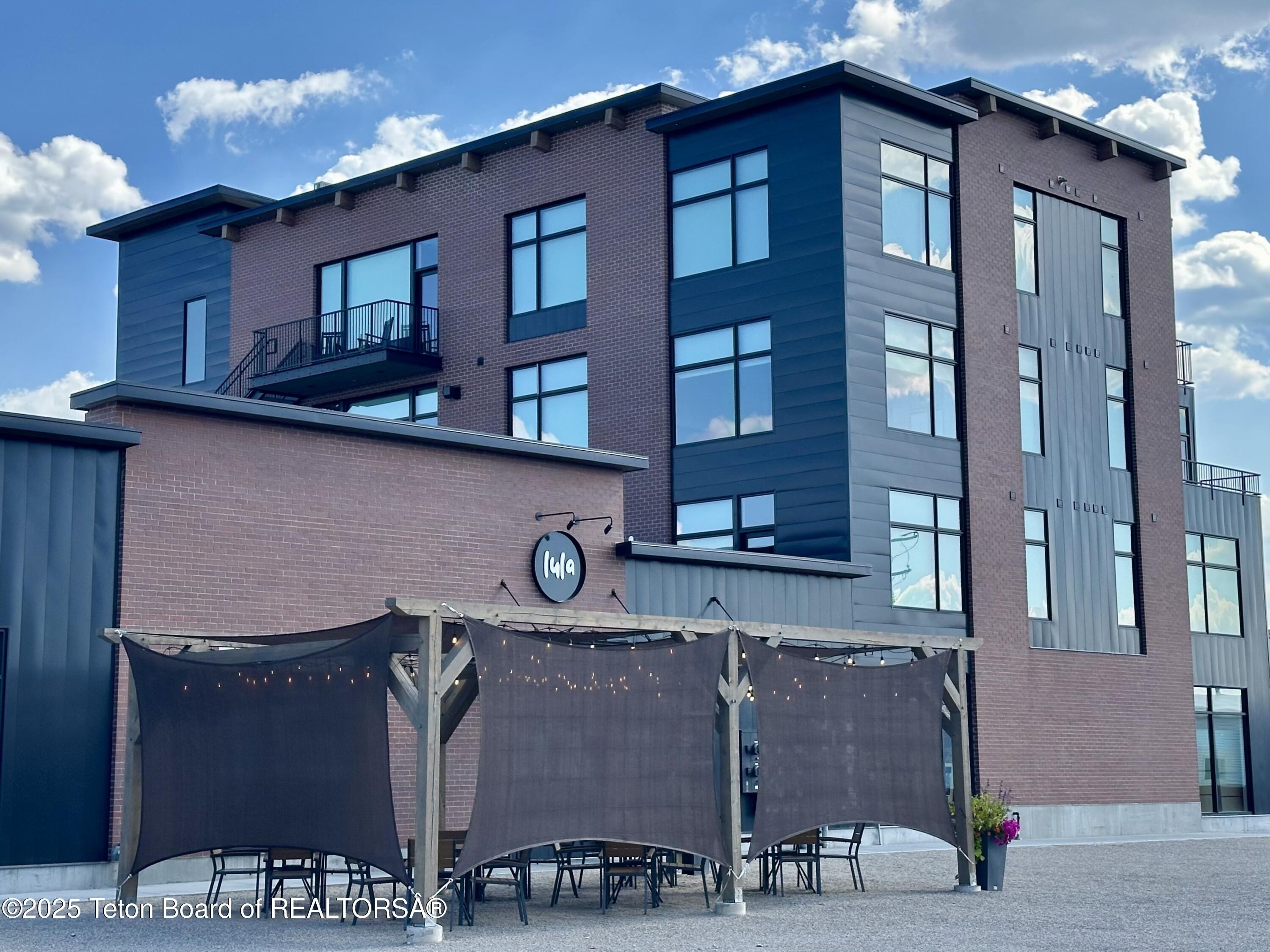 Established Wine Bar & Bistro