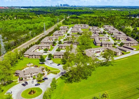 Residential Land in Dallas, TX