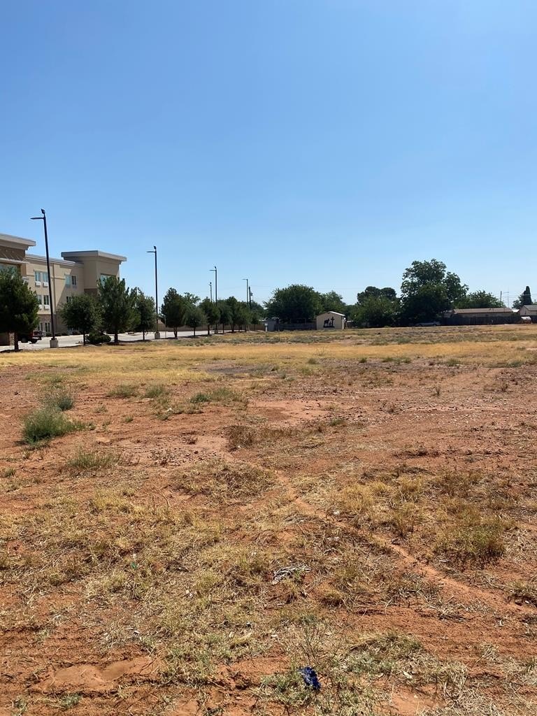 Commercial Land in Andrews, TX