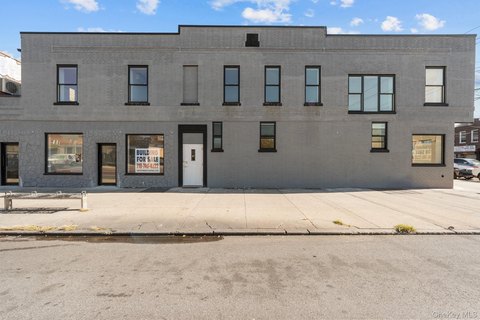 Brooklyn Mixed-Use Income Property