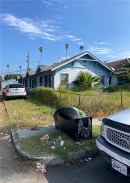 Los Angeles Quadruplex Opportunity