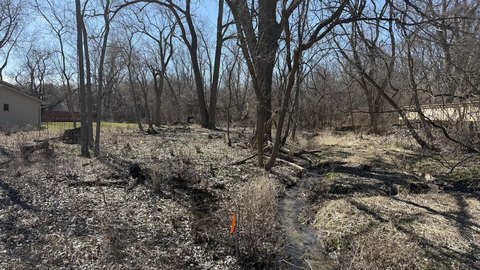 LAND - McHenry, IL