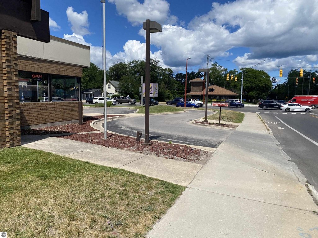 Picture 16