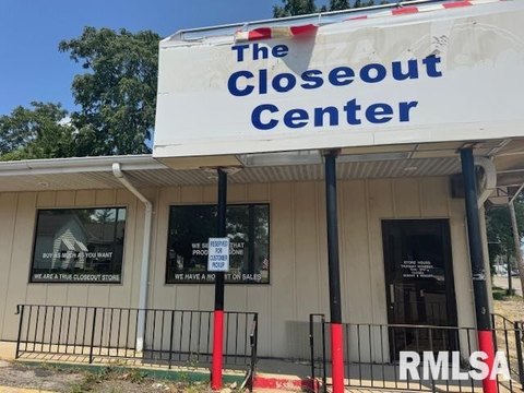 Springfield Commercial Property with Drive-Thru