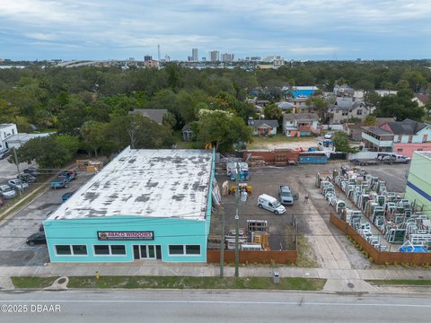 Daytona Beach Retail/Warehouse Building