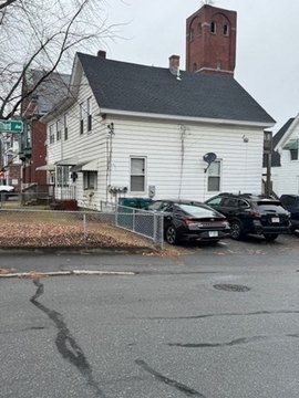 Spacious Lowell Triplex with Garage