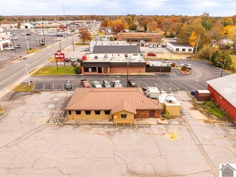 Restaurant and Retail Opportunity