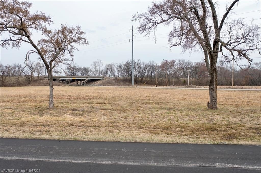 Muldrow, OK - 3 Acres