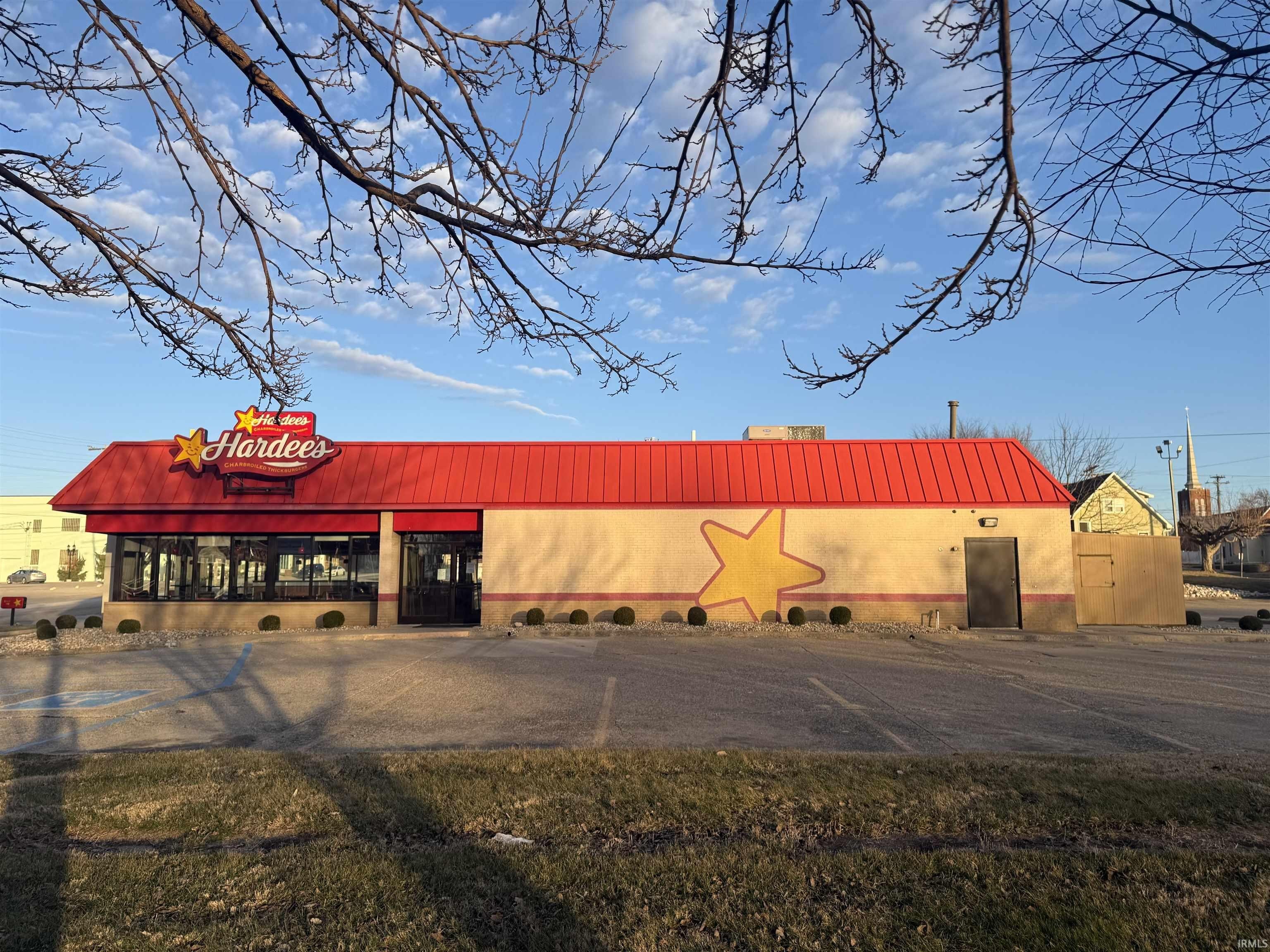Lawrenceville Restaurant with Drive-Thru