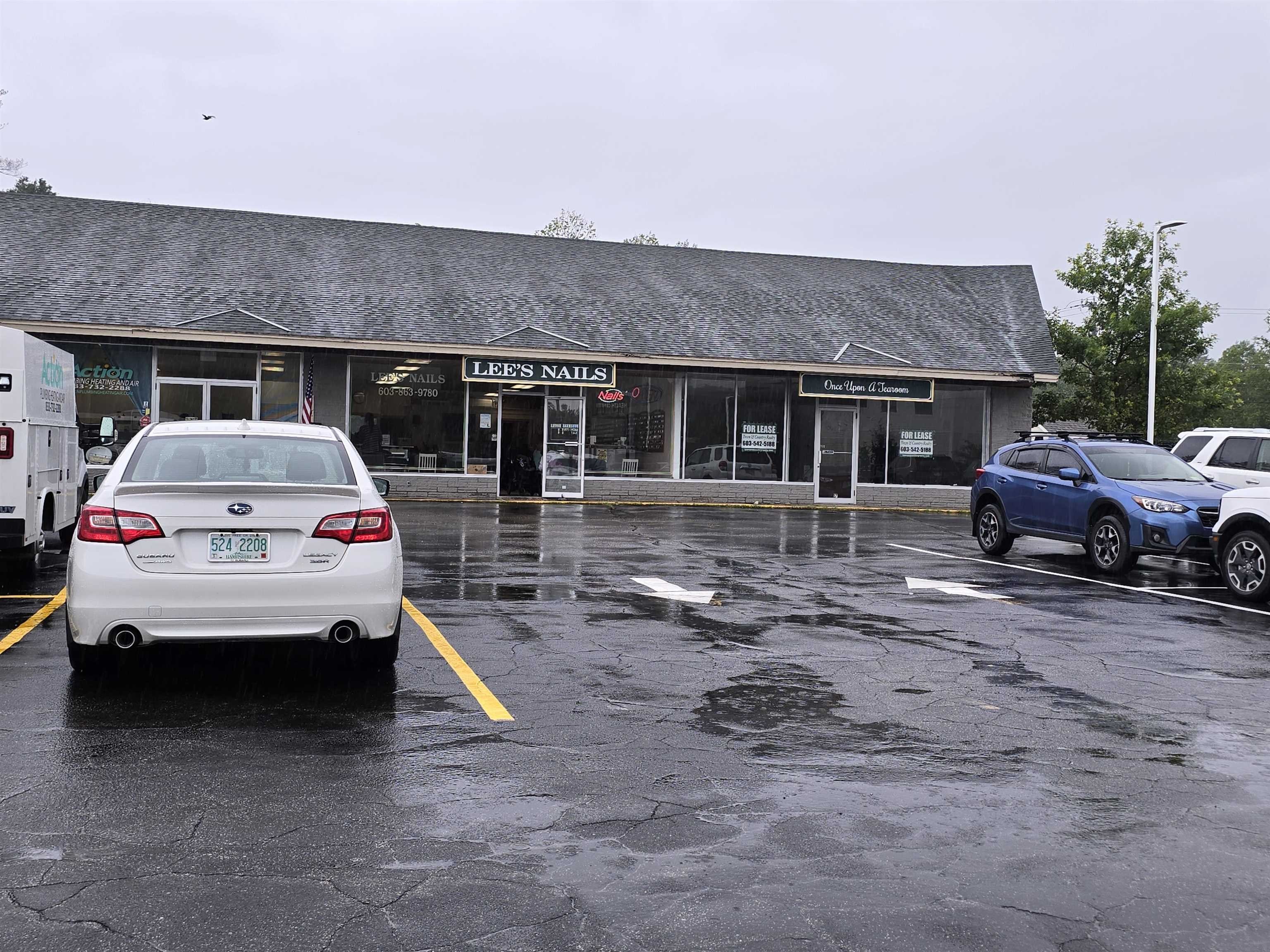 Newport Plaza Retail/Office Space