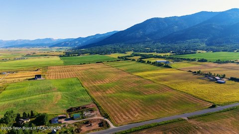 Expansive 50-Acre Wyoming Land Parcel