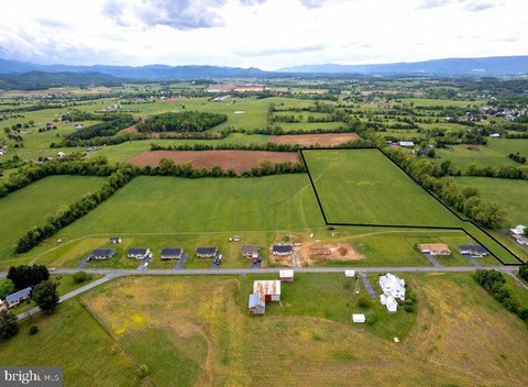 Land, LURAY, VA