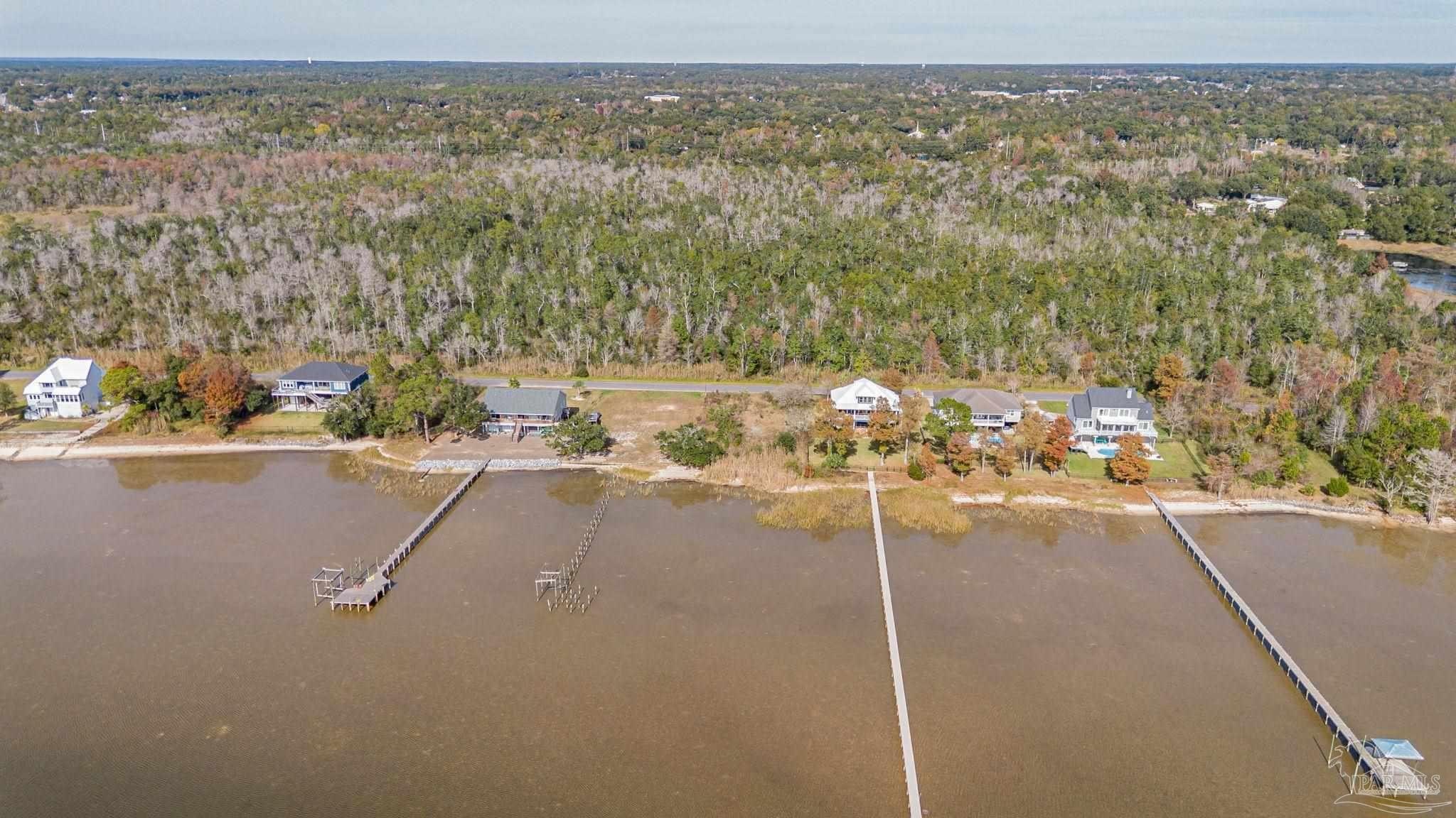 Waterfront Property in Pace, Florida