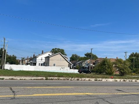 Commercial Lot in Detroit