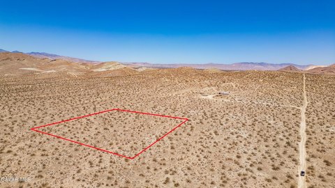 2.5 Acre Desert Land Parcel