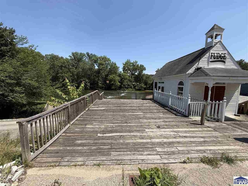 Picture 19