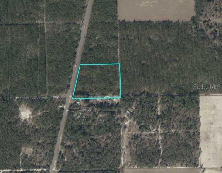 12-Acre Agricultural Land on Highway