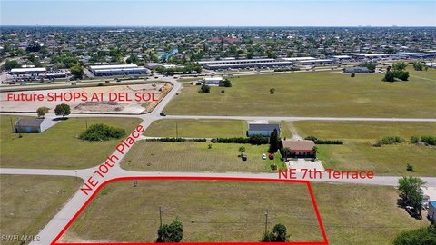 Prime Commercial Land in Cape Coral