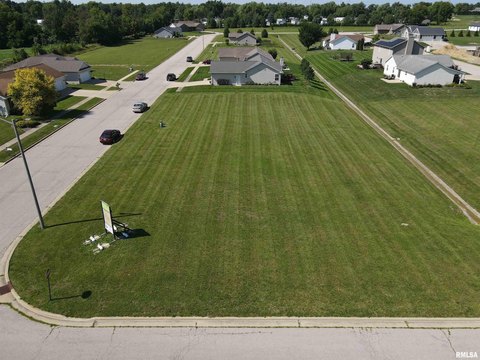 Residential Land in Eureka, IL