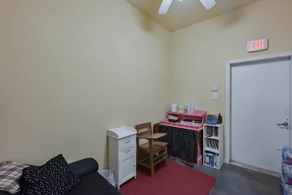 Picture 10