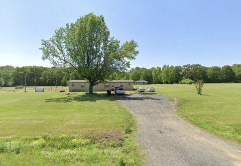 LAND - Austin, AR