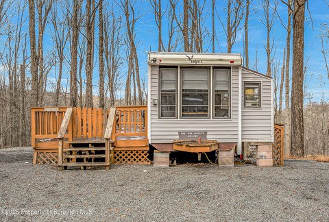 Charming RV in Eagle Lake