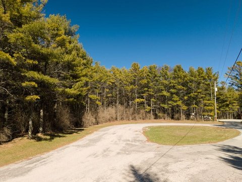 Residential Land in Bay Shore