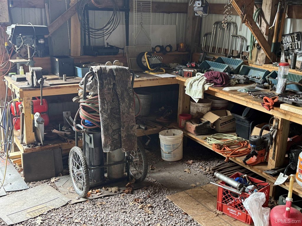 Picture 44