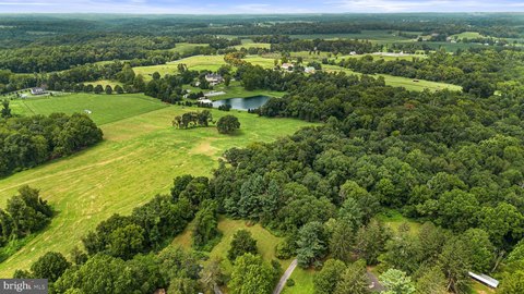 Land, BROOKEVILLE, MD