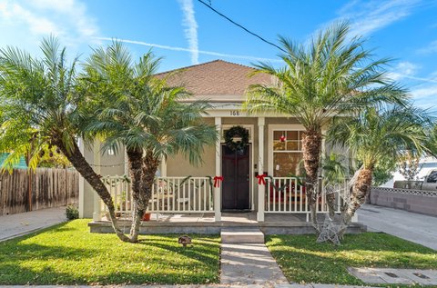 Updated 4-Plex in Old Towne