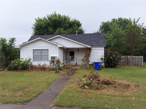 LAND - Lowell, AR