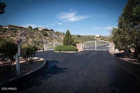 LAND - Mayer, AZ