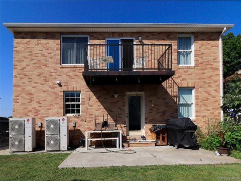 Bayside Colonial Multifamily with Office