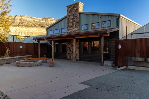 Retail Building in Palisade, CO