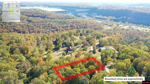 Corner Lot Near Bull Shoals