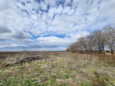 Deed-Restricted Residential Land Tract