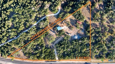 Unrestricted Land Near Wimberley Square