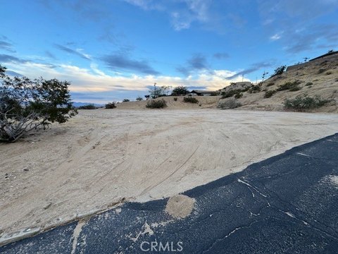 Land with Hilltop Sunset Views
