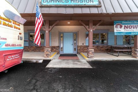 Updated Commercial Building in Ball Ground