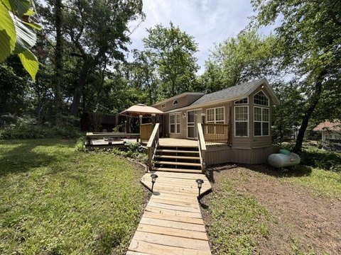Cabin-Style Park Model at Woodsmoke