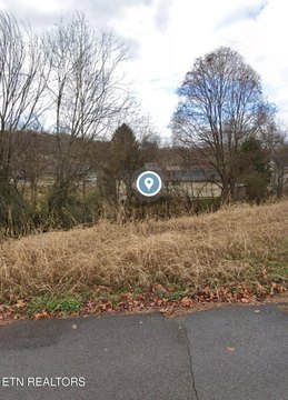 LAND - Knoxville, TN